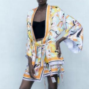 🆕️ Zara Oversized Short Belted Kimono
